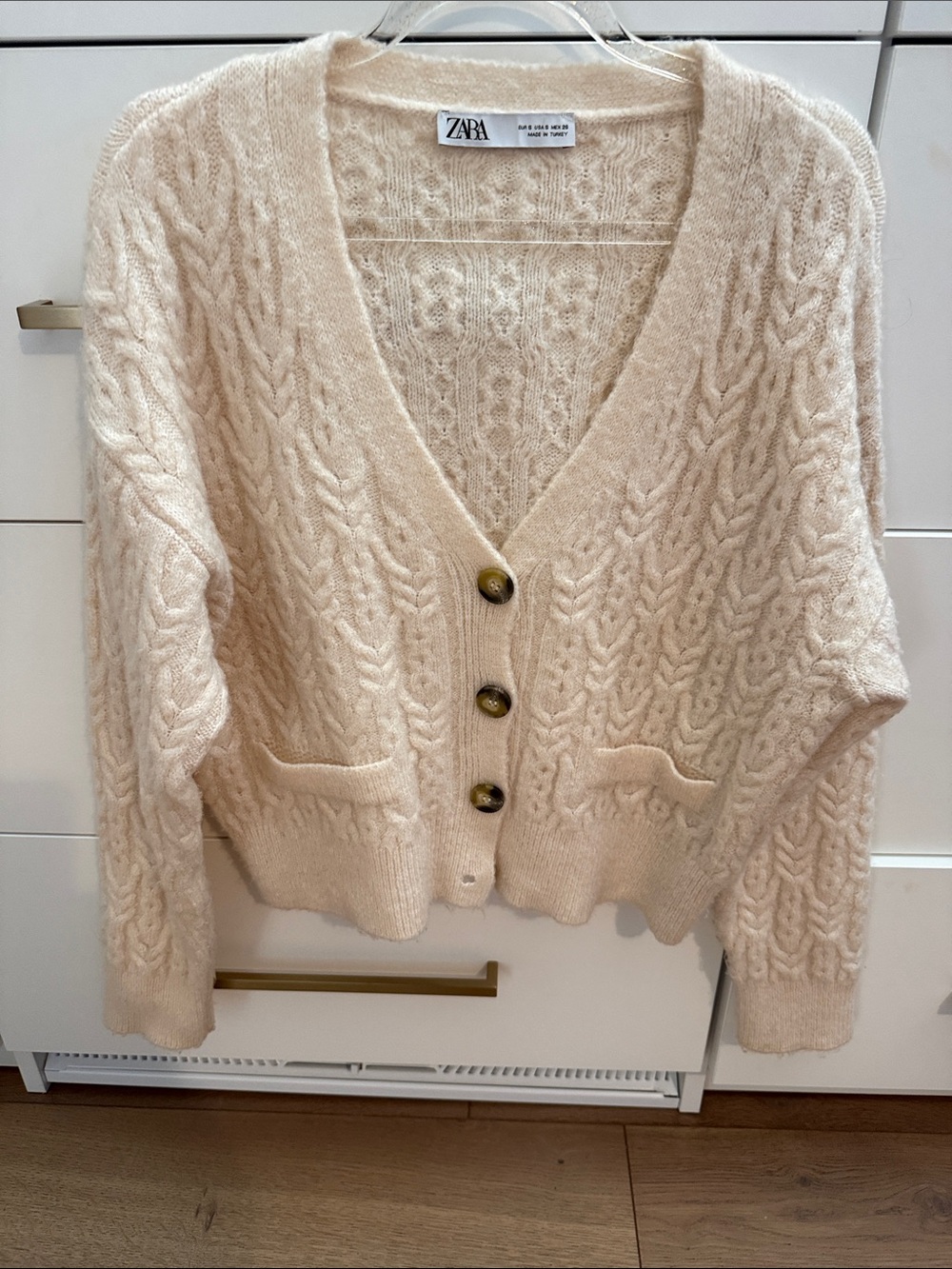 Zara Cream Cable Knit V-Neck Button Cardigan